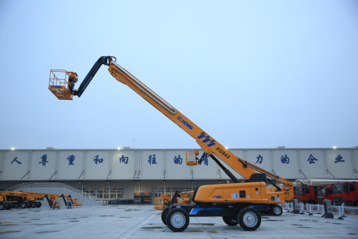 Самоходный телескопический подъемник XCMG XGS45K