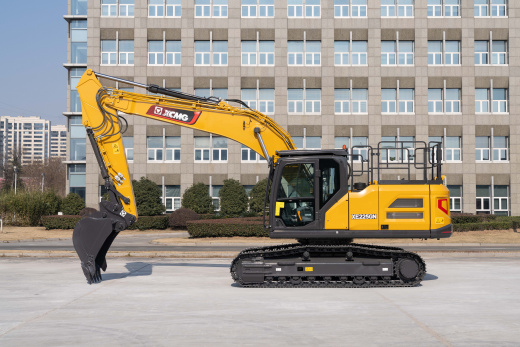 Гусеничный экскаватор XCMG XE225GN
